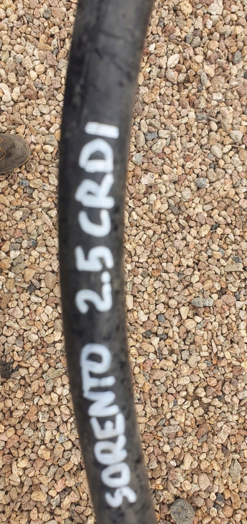 фото №3, Kia sorento 2.5 шланг кондиціонера