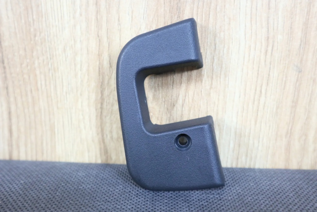 фото №1, Mercedes clk w209 захист накладка замка двері права 2037230224