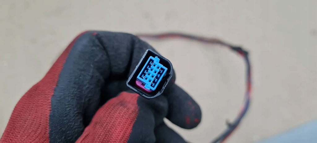 фото №12, S3 8y a3 штекер камеры крышки багажника задняя 5wa973708 vw audi