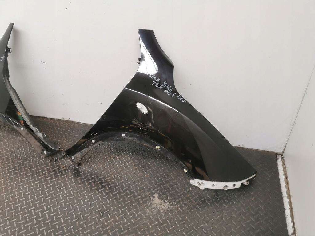 фото №7, Крила лівий i правий перед nissan juke i f15 trim z11r