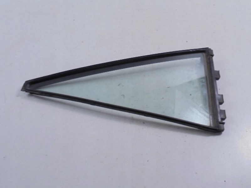 фото №7, Toyota corolla 9 e12 стекло дверь задняя левая