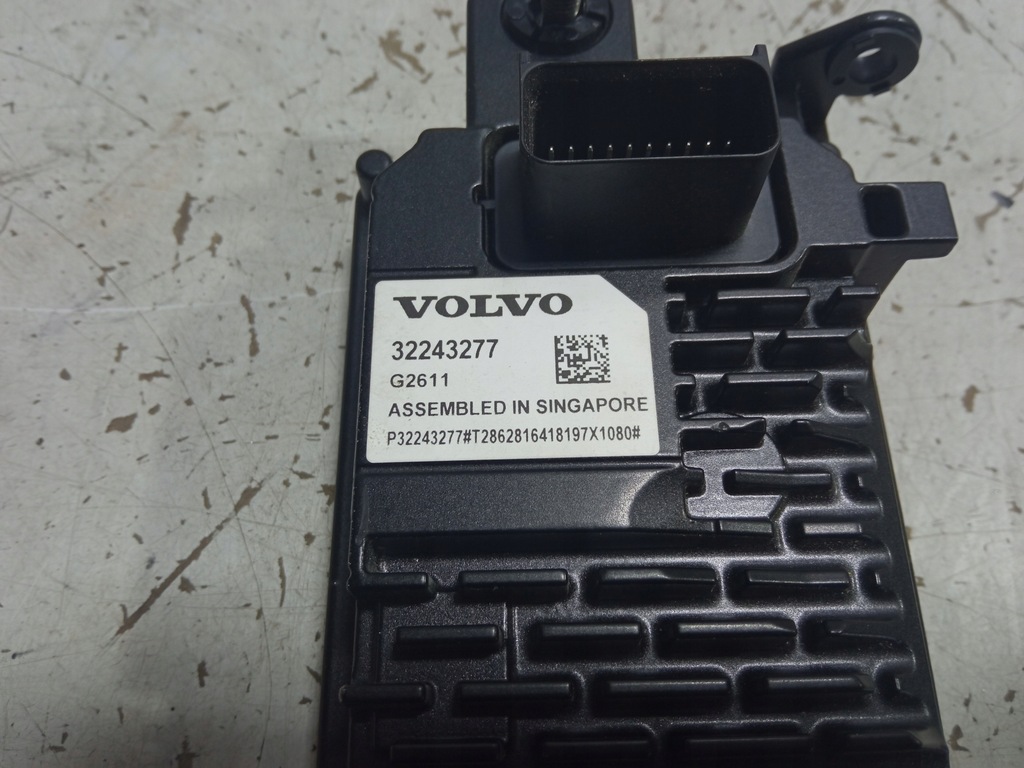 фото №3, Volvo v60 ii модуль камера радар 32243277 2018-