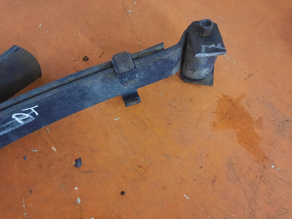 фото №8, Nissan navara d22 pickup 01-05 ресора правий задня задній yd25