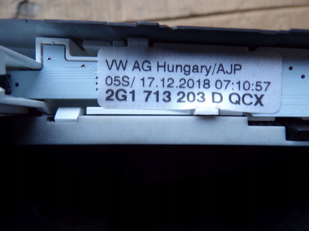 фото №6, Ручка чехол передач 2g1713203d vw polo 2g vi