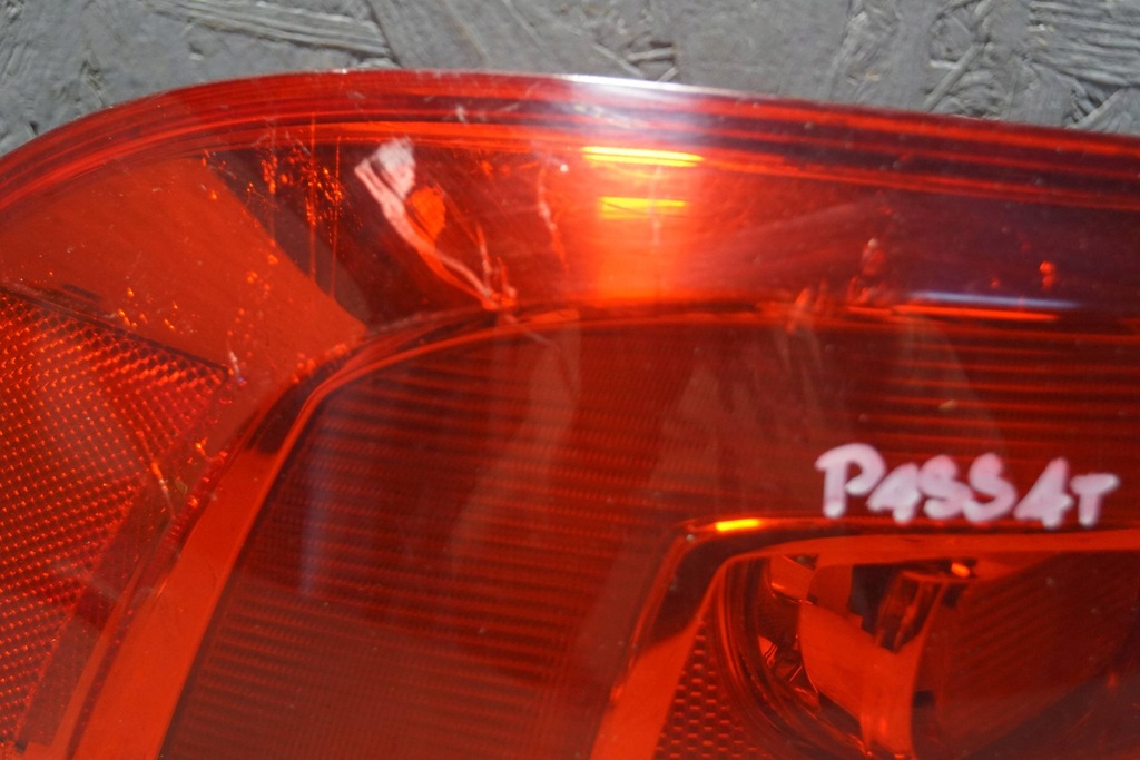 фото №7, Vw passat b7 kombi лампа левый задняя s2086
