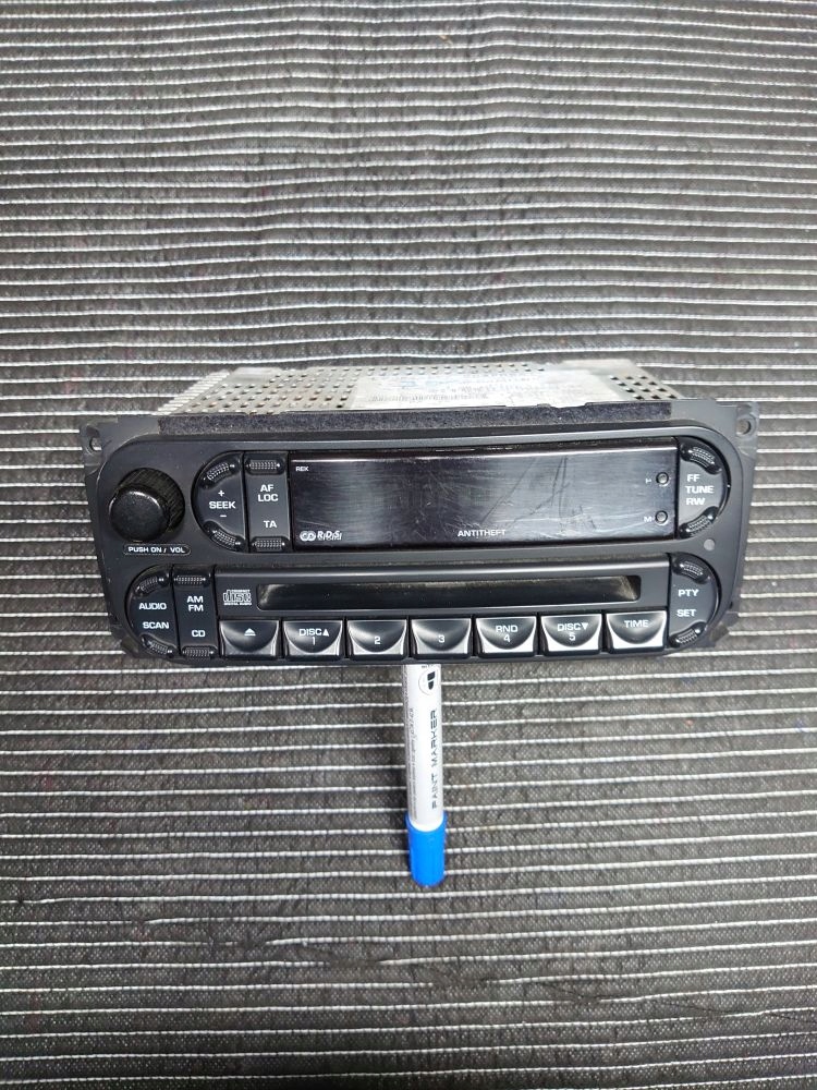 фото №1, Радіо чейнджер cd jeep liberty cherokee