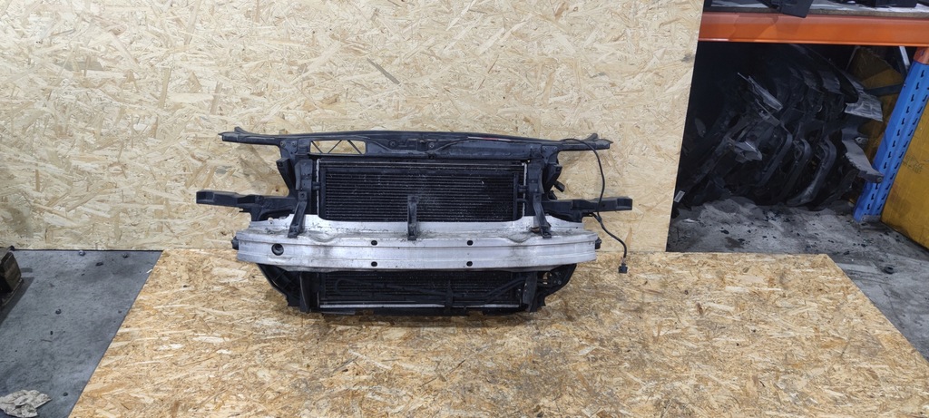 фото №1, Pas передній kompletny audi a4 b6 3.0 cabrio automa