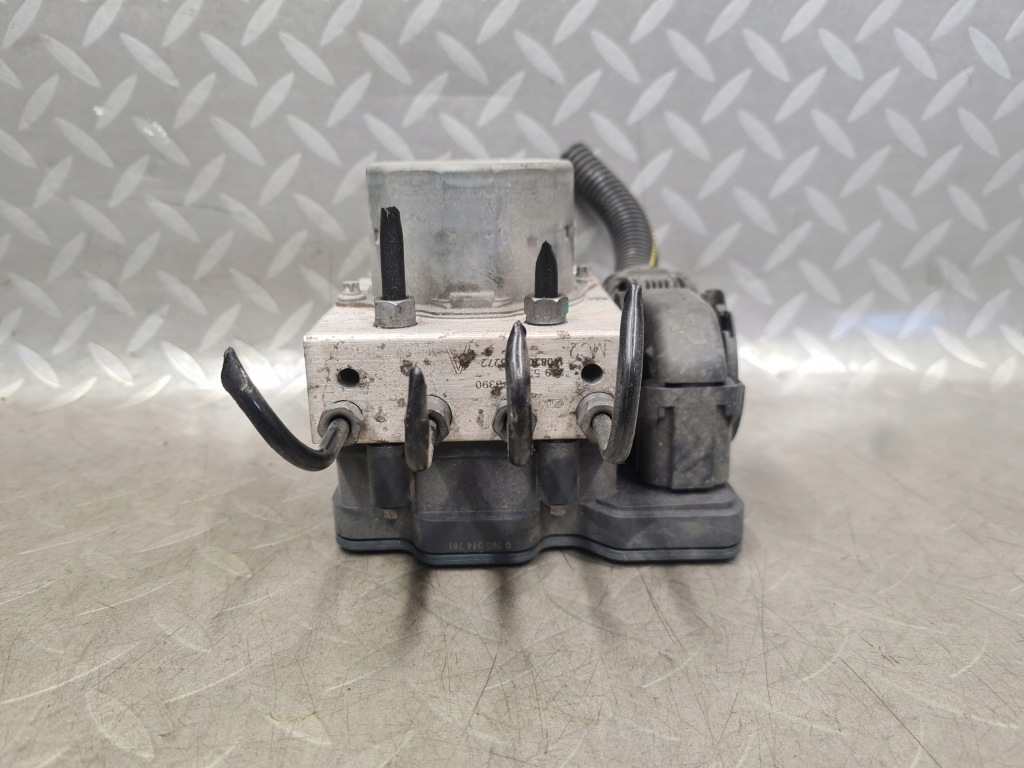 Купить Насос тормозная abs opel adam 13473390 asr