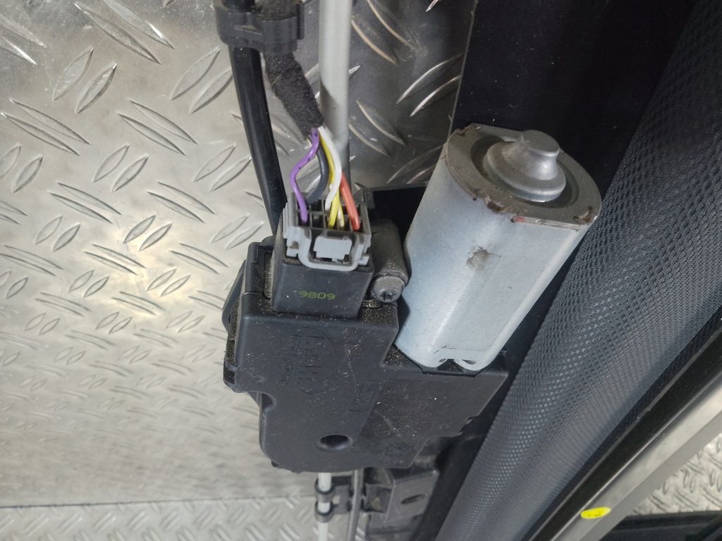 фото №6, Volvo xc60 08-13 люк панорама