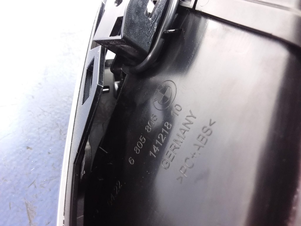 фото №7, Bmw 8 g14 g15 решётка обдув консоли правая 6805806