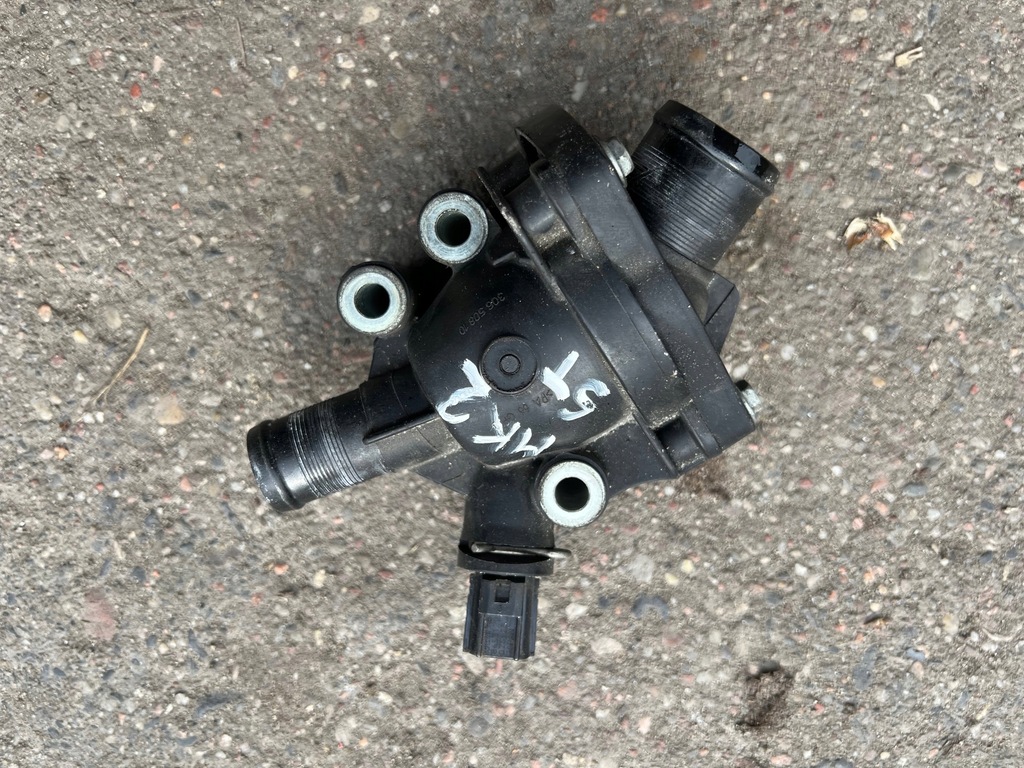 фото №1, Focus mk2 st 2.5 r5 корпус термостата