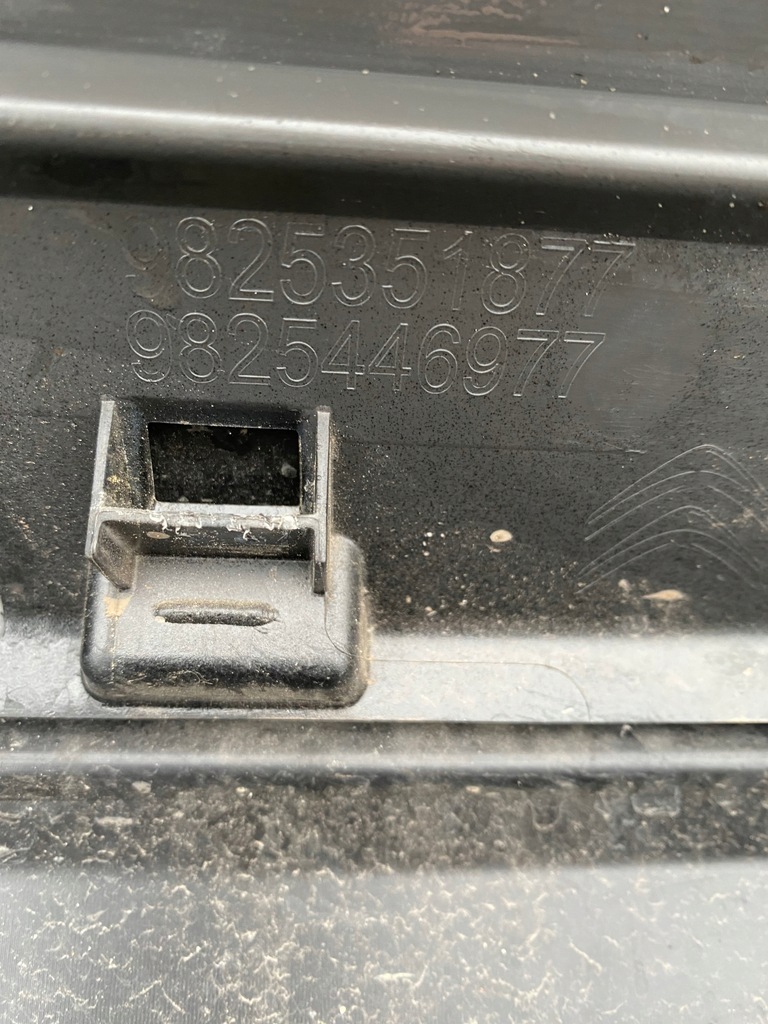 фото №14, Бампер задня задній citroen c5 aircross 17- вихлопи