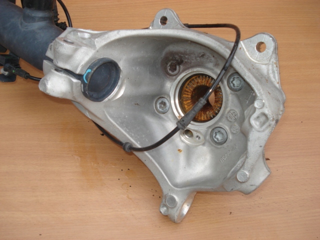 Поворотний кулак 6882596 04r- 6882596 права перед 6882598 6882600 bmw x3 g01 g02 Доставка