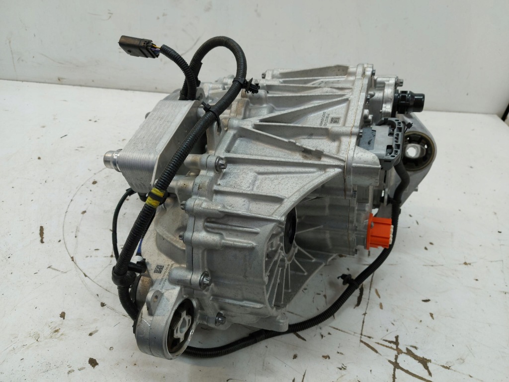 Tesla model 3 рестайлинг  2024 highland двигатель электрический перед Киев