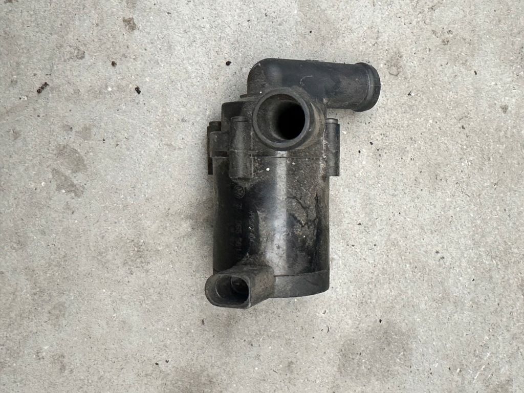 фото №1, Vw touareg помпа webasto 7l0965561d....