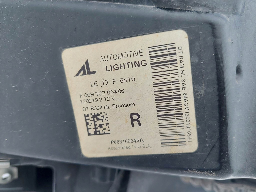 фото №16, Dodge ram 19- лампа левая правая перед full led kpl
