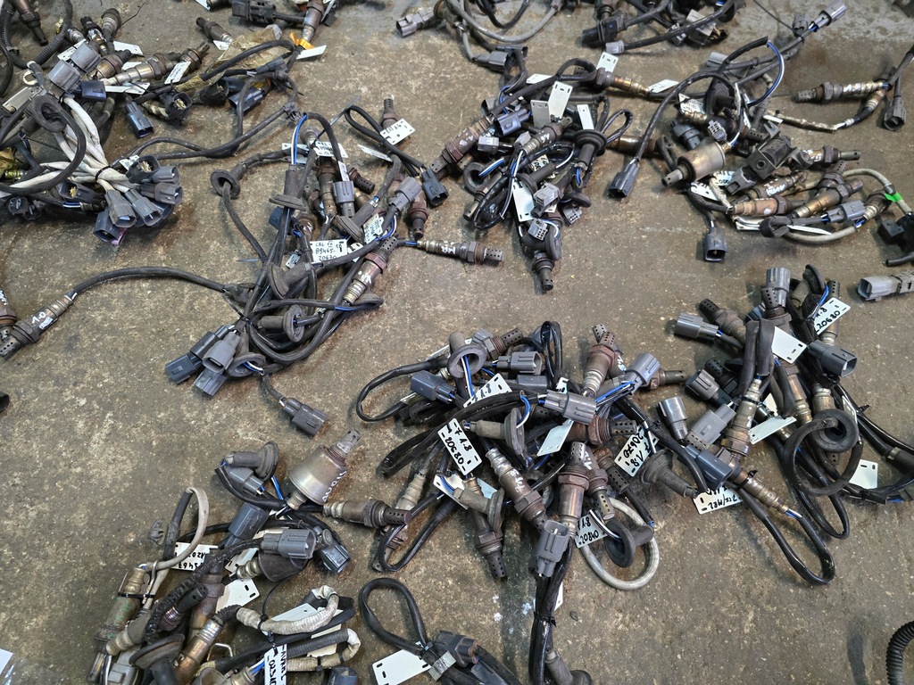 фото №6, Toyota датчик лямбда-зонд 1,6 1,8 avensis t25 corolla e12 verso ii nr 89465-05090