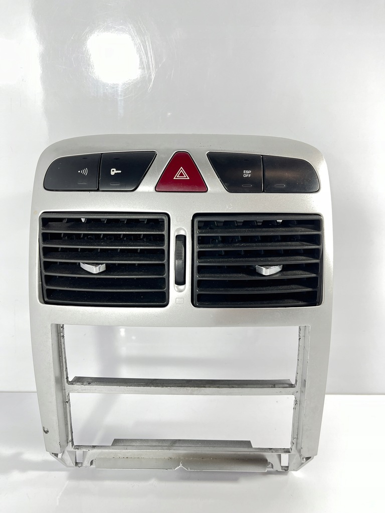 фото №1, Peugeot 307 cc cabrio 03-05 рамка радио оригинальный номер 9634505077