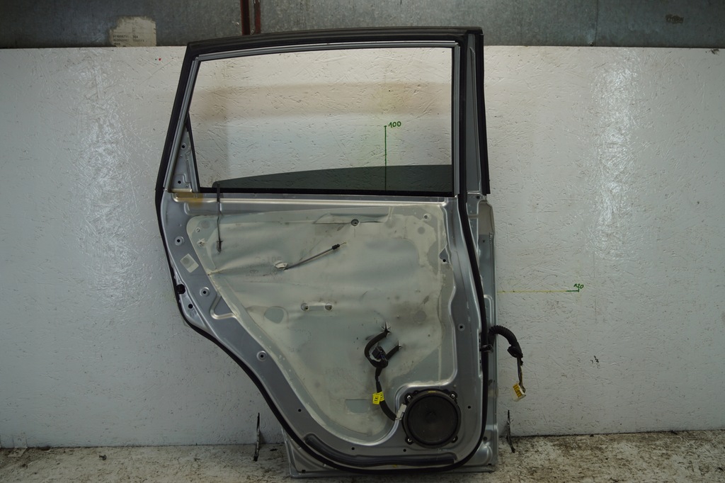 фото №16, Дверь левый задняя opel antara 92u