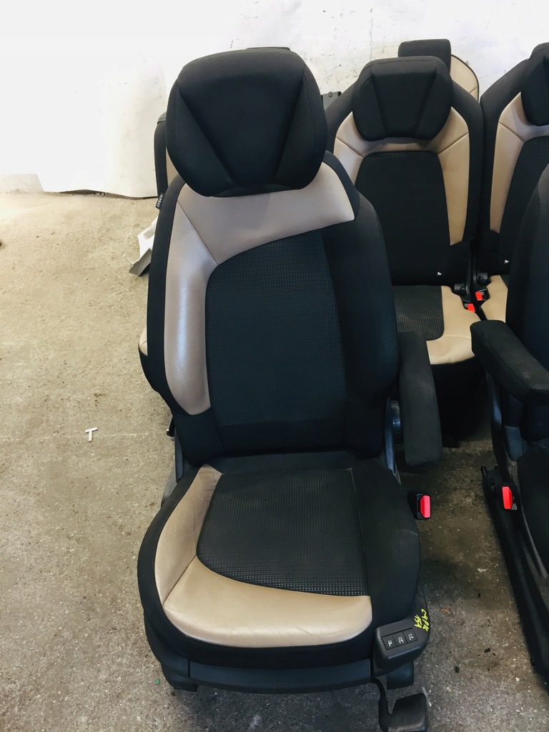 фото №12, Комплект сидінь сидіння напівшкіра c4 grand picasso ii