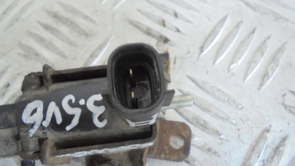 фото №5, Клапан вакуумa toyota sienna 3.5 b 03-10