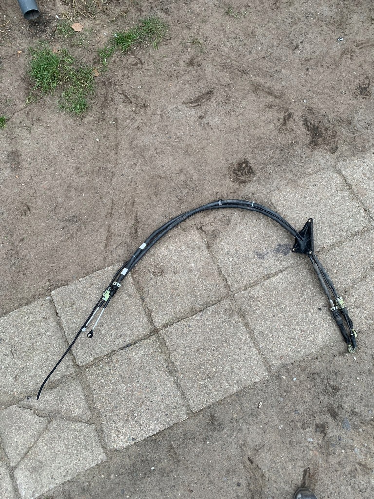 Купить Тросы передач reno twingo iii 0.9 tce 349359250r