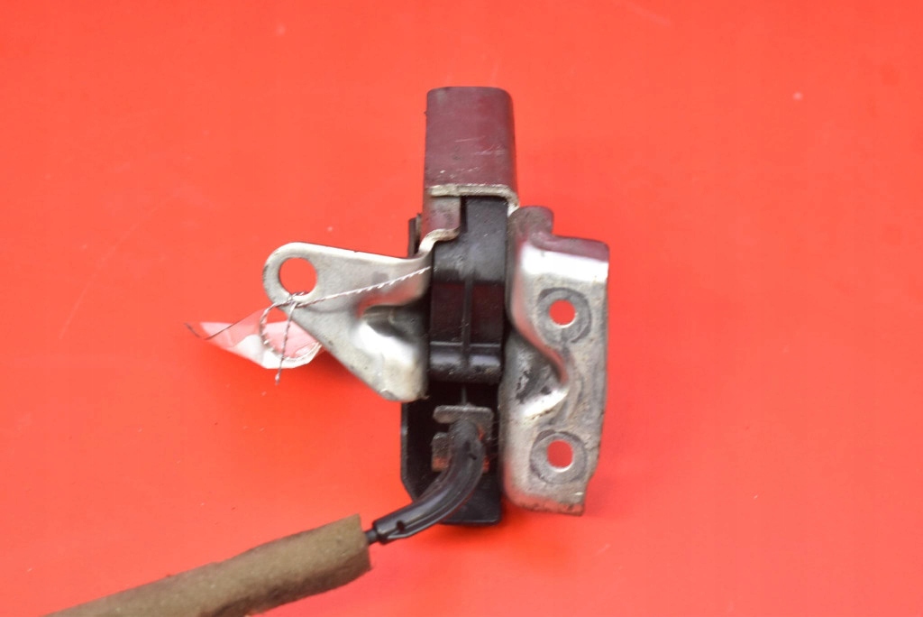 фото №5, Замок крышки задняя багажника lewego створки nissan nv200 1 i 09-21