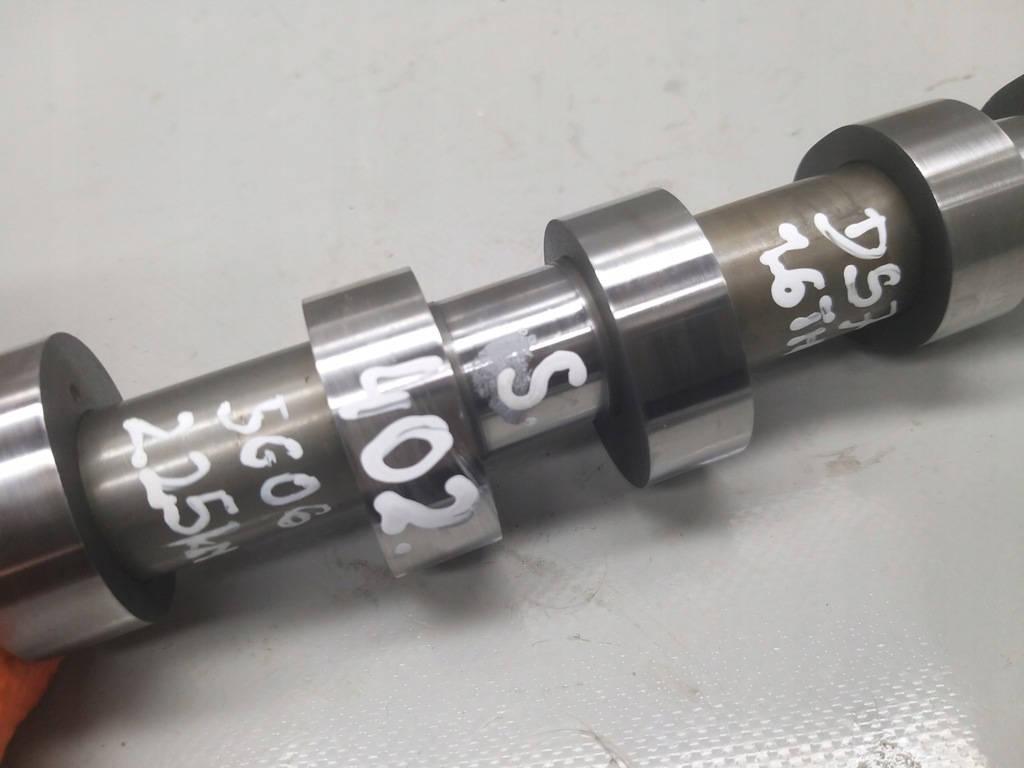 фото №15, Вал распределительного вала всасывающий 1.6 thp 225km 5g06 citroen ds7 3008 508 v761938080