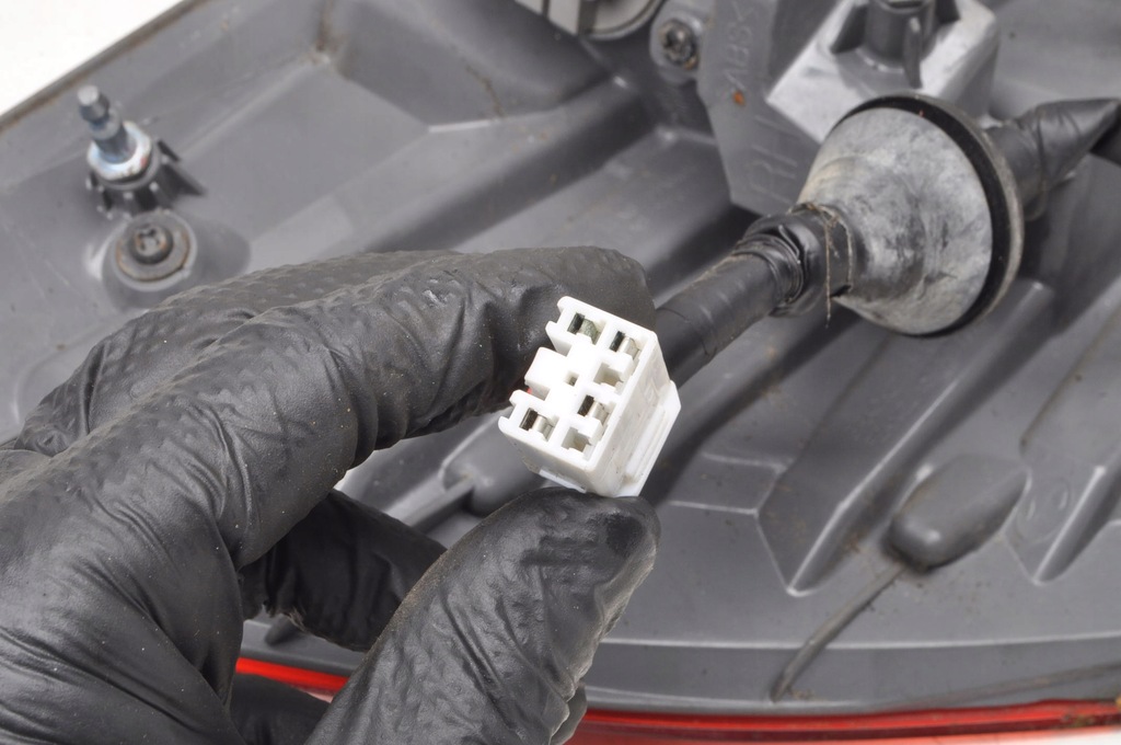 фото №8, Hyundai ix20 лампа правая задняя правый задняя 92402-1k0 hb 5d