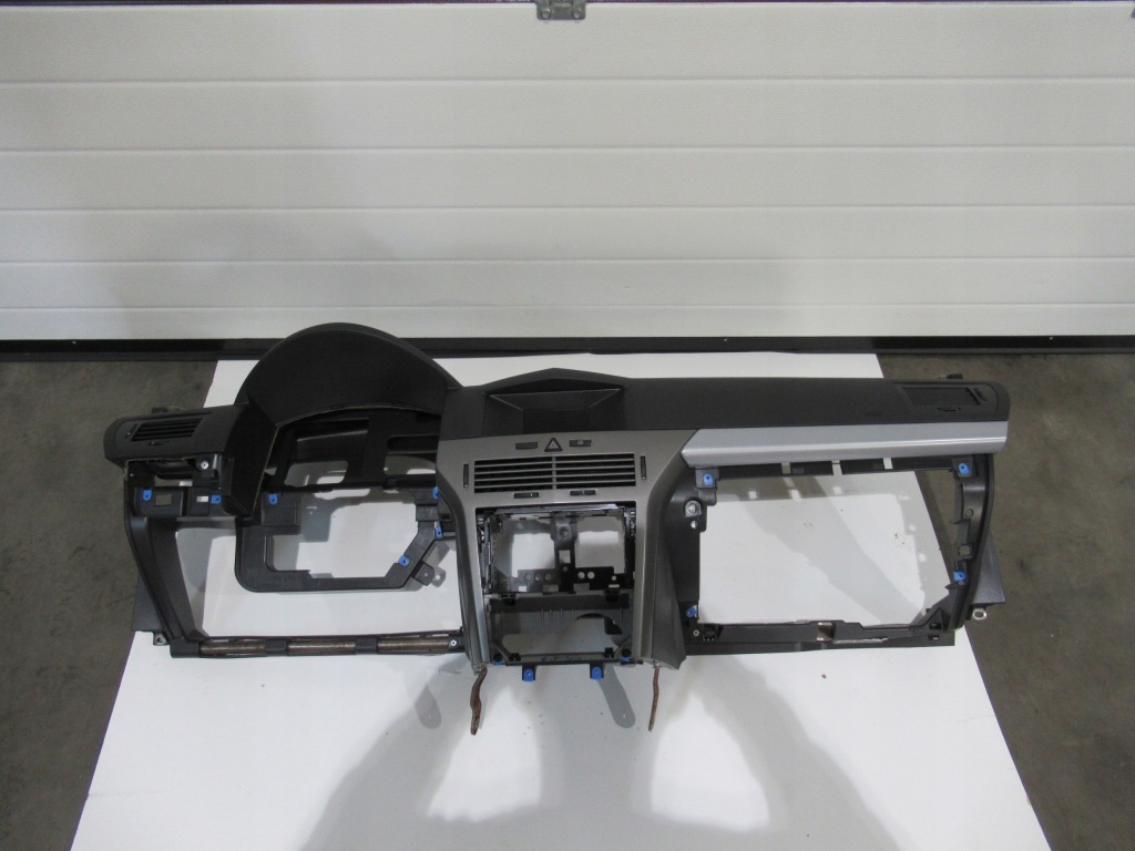 фото №1, Консоль панель приладів приладова opel astra h 13149016