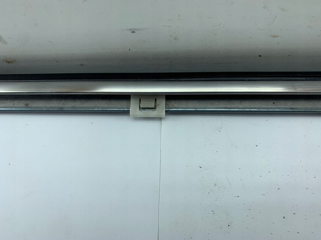 фото №4, Lexus is ii молдинг двері лівий задня хром