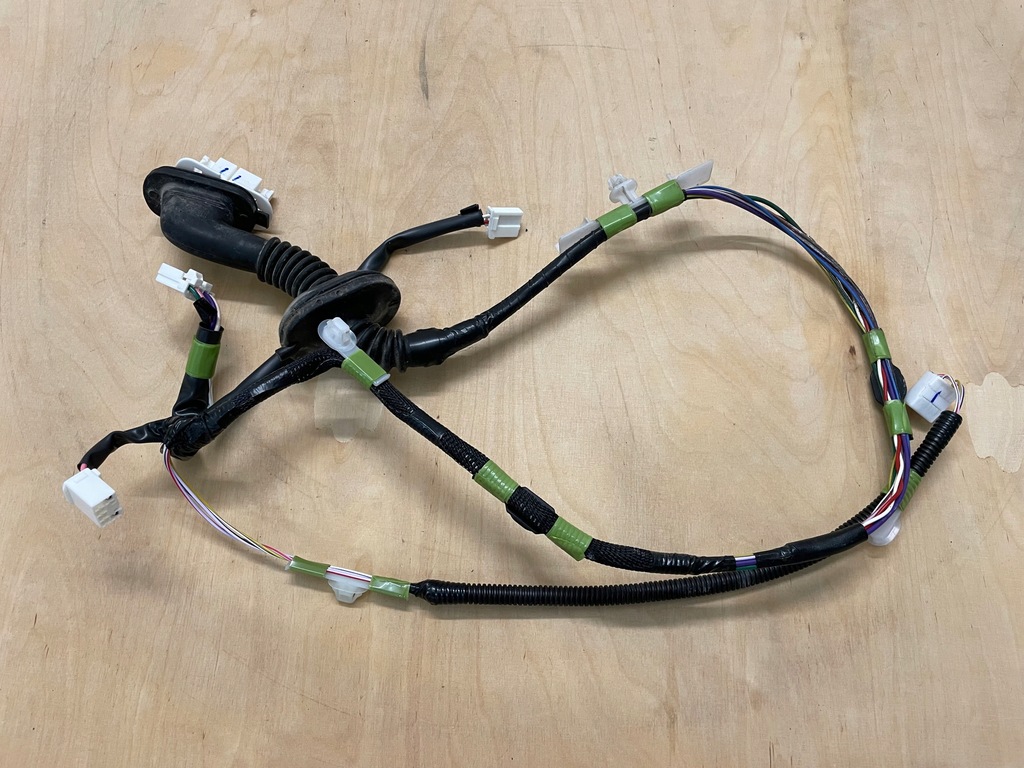 фото №8, Toyota rav4 iv lift замок двері правий задня 4 pin