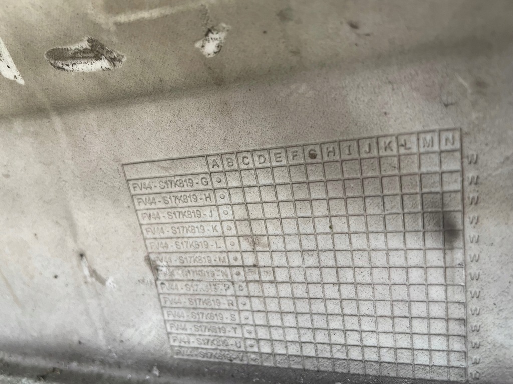 фото №13, Ford kuga mk2 бампер перед передний fv44-s17k819-g