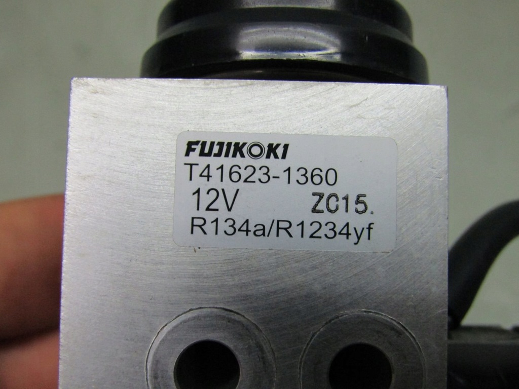 фото №8, Kia e-soul soul ev iii 20r клапан расширительный кондиционера кондиционер t41623-1360
