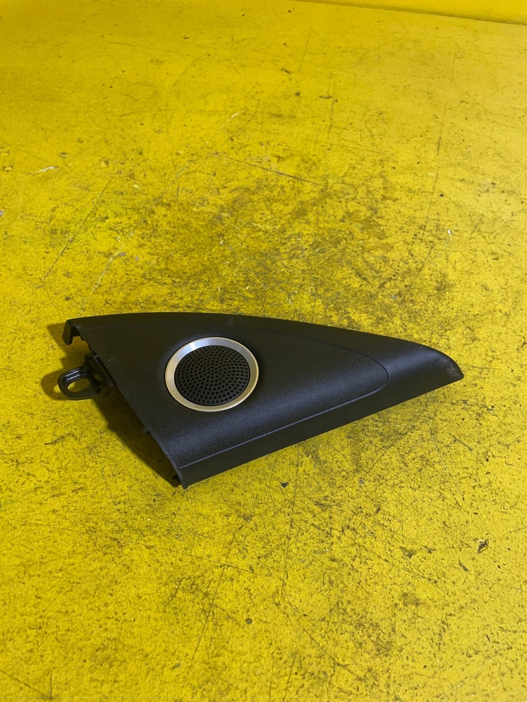 фото №1, Audi a4 b8 - трикутник динамік 8k0035424-a