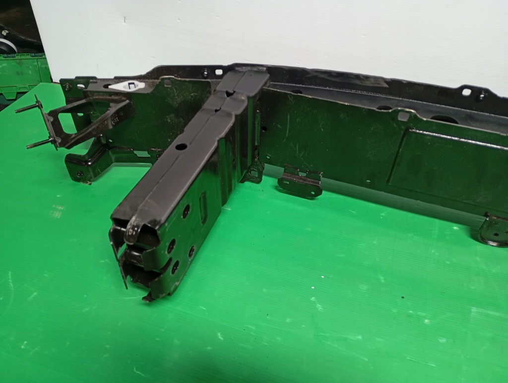 фото №7, Балка бампера передняя перед bmw ix i20 электрик 8737034