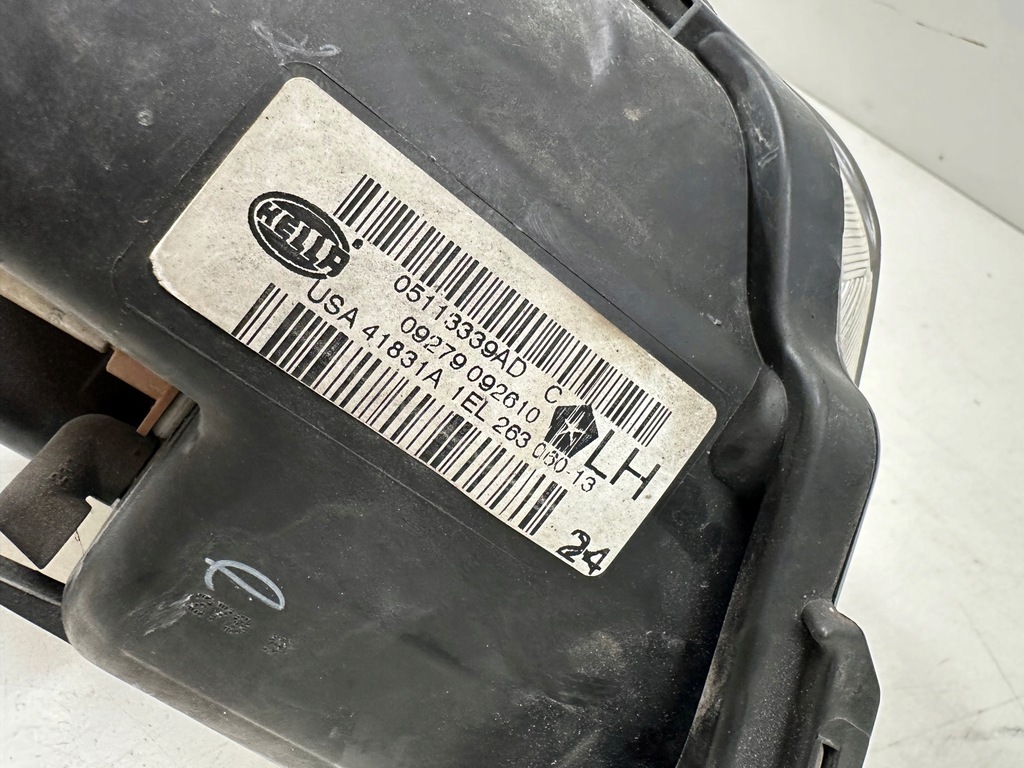 фото №14, Лампа левая перед chrysler grand voyage town country ксенон eu