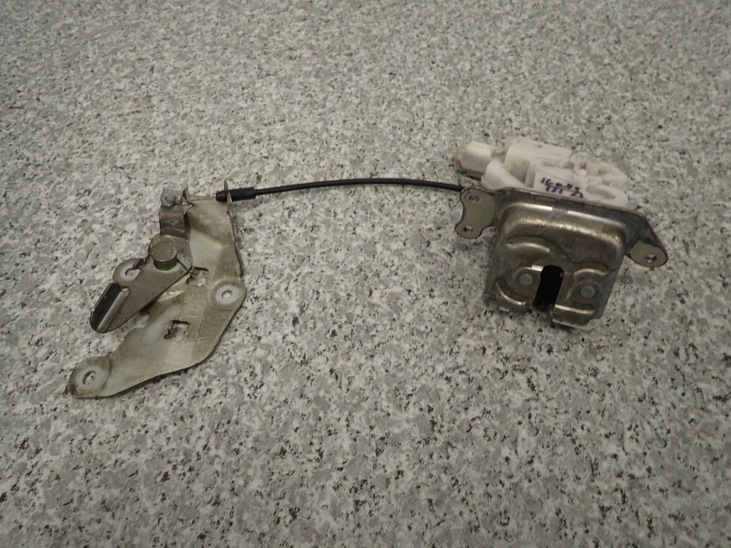 фото №4, Suzuki ignis iii 16- замок задний крышки багажника