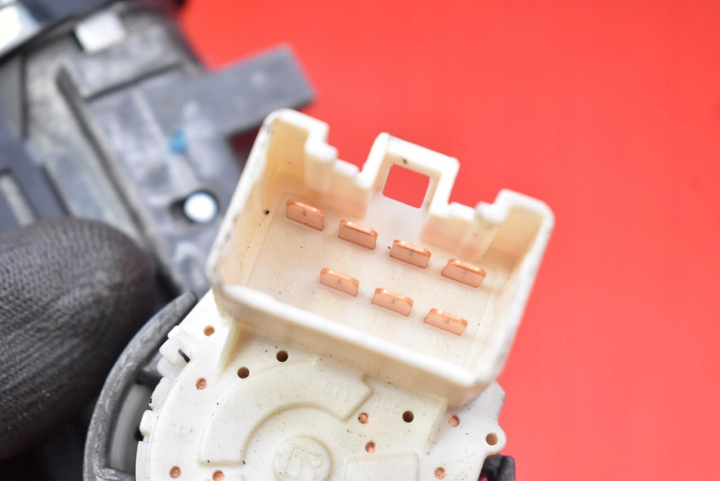 фото №7, Замок запалювання ключ 45020-0d04 toyota yaris 3 iii 1.3 vvti 99 km 10-14