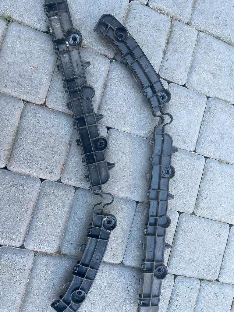 фото №1, Направляющая бампера правый задняя outlander iii 3 fv phev 4b45x