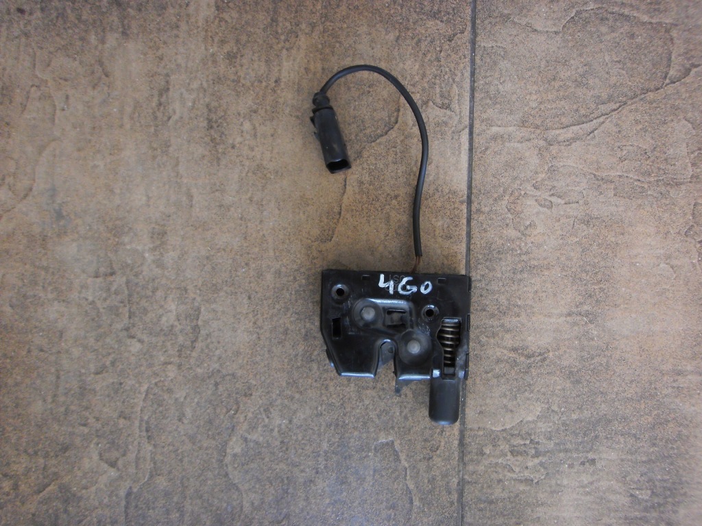 Купити Замок капота audi a6 c7 11- 4g0823509c