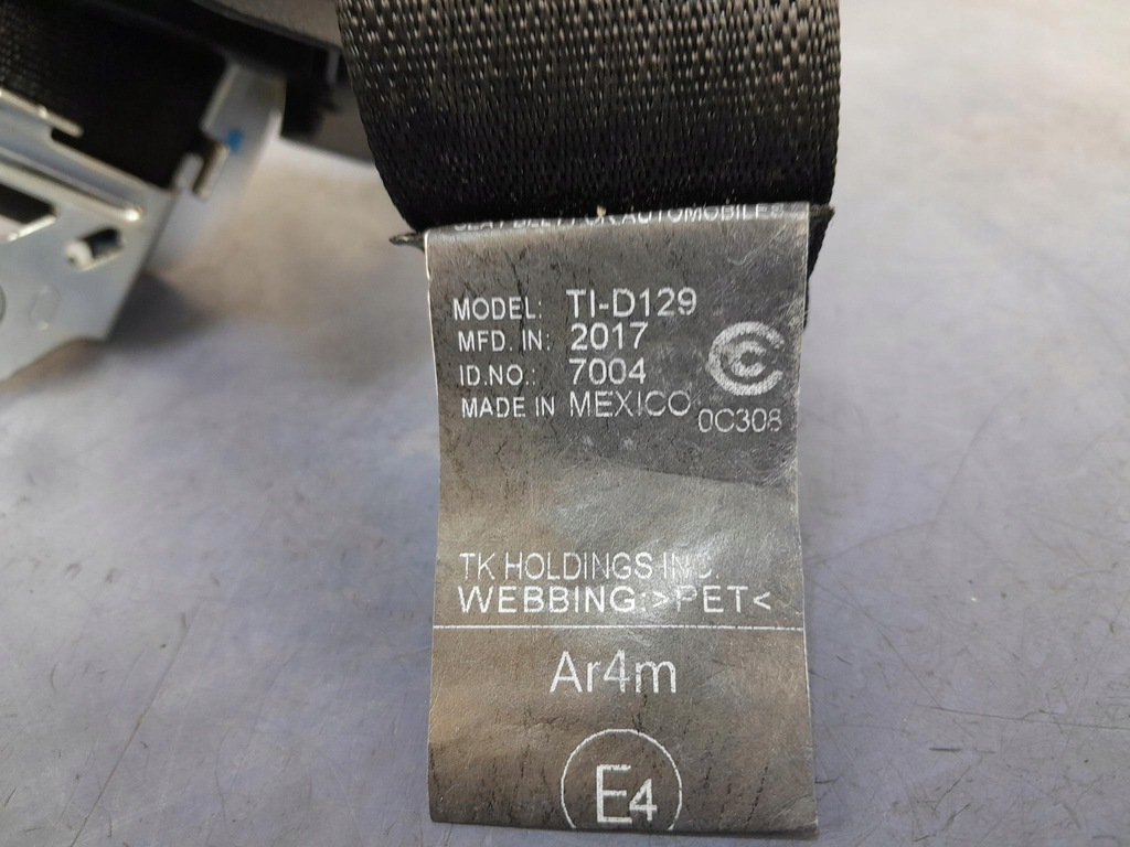 фото №6, Ford mustang mk6 pas безопасности задняя правый