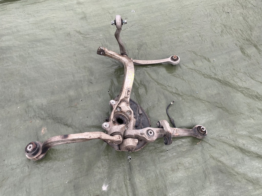 фото №6, Audi a4 b6 b7 важелі поворотний кулак важіль ступиця ліва 8e0407241b