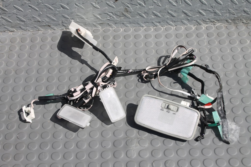 фото №1, Лампа салона потолочный жгут toyota rav4 iv 12-18