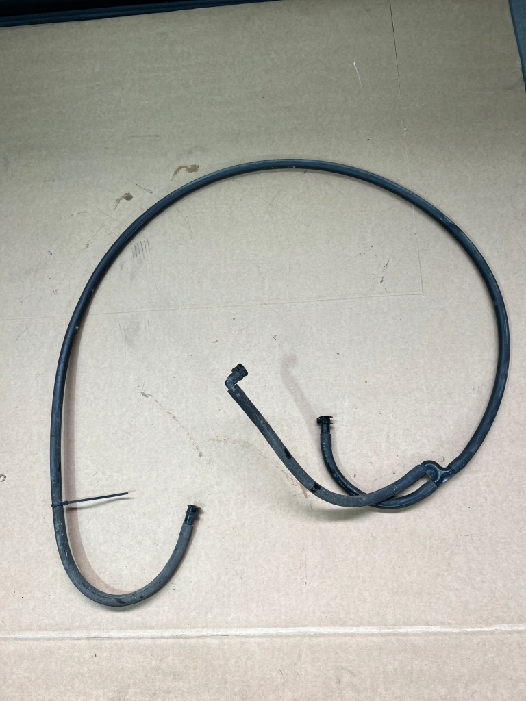 Купить Шланг омывателя cl w216