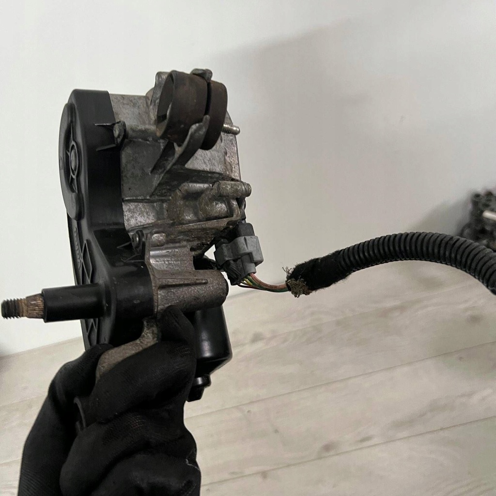 фото №13, Peugeot rcz моторчик двірник uk w000016617