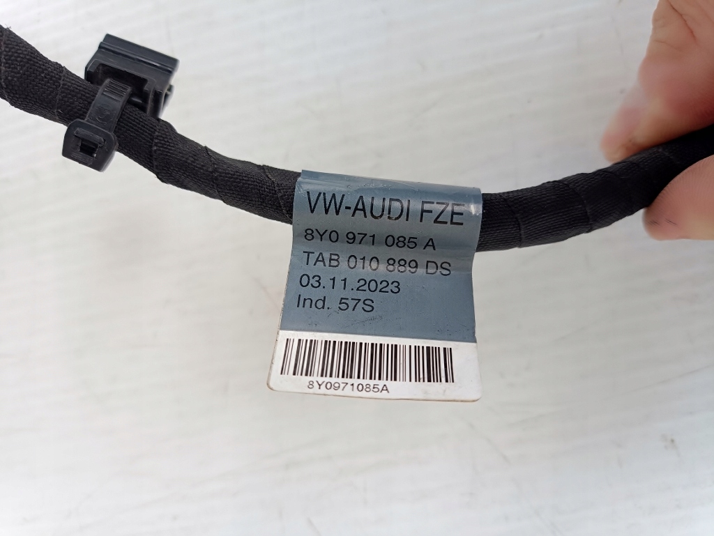 фото №5, Audi a3 8y 20-25 електропроводка бампера джгут pdc перед 8y0971085a