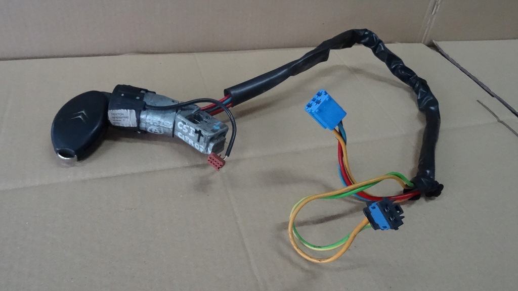 фото №1, Citroen c5 i замок зажигания 9632897680