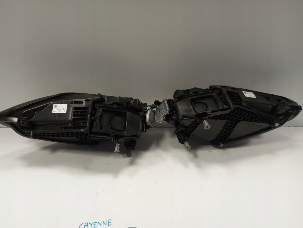 Купити Фара ліхтарі  full led cayenne 9y0 рестайлінг  9y0941082l 9y0941081l нове