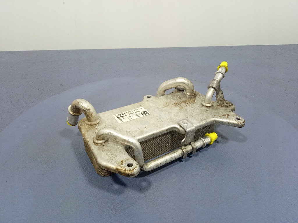 фото №4, Audi q8 rsq8 4m8 4.0 tfsi радиатор масла 4m0317021g